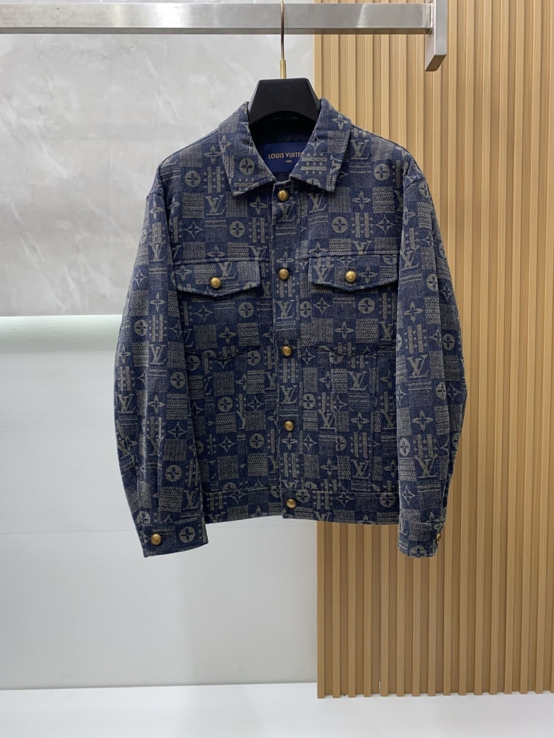 l0vis Vvtt0n outwear